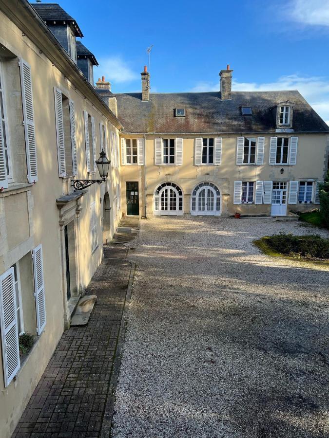 Bright Apt 70M2 In Bayeux Historic Center W Pkg Luaran gambar